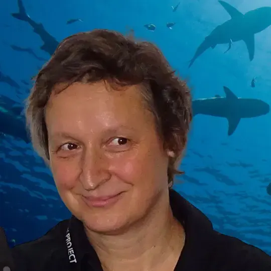 Dr. Iris Ziegler